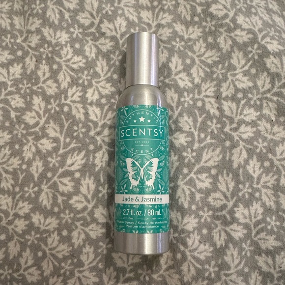 Scentsy Other Scentsy Room Spray Jade Jasmine Poshmark
